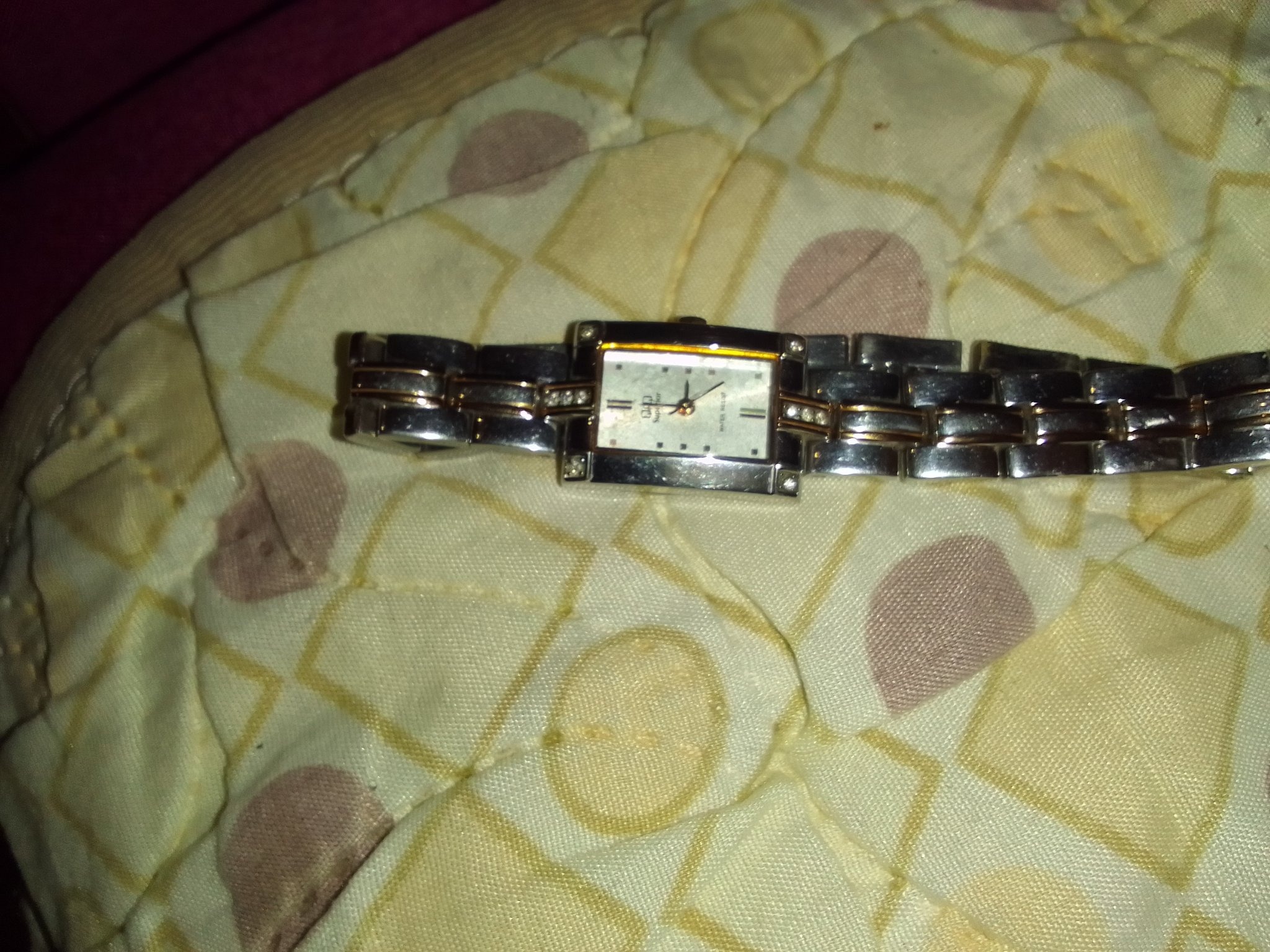 Submitted photo of Q&Q Quartz Watch (not authenticated)