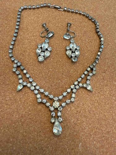 Vintage Clear Rhinestone Necklace and Screw-Back Earring Set
