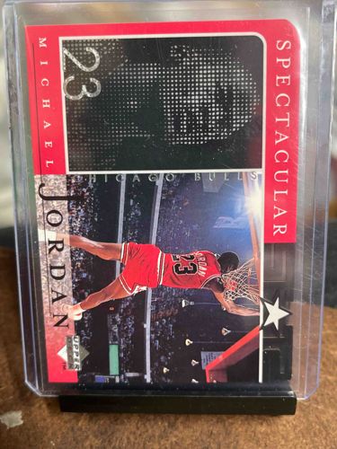 Michael Jordan 1993-94 Upper Deck Flight 'Spectacular' Basketball Card #F4