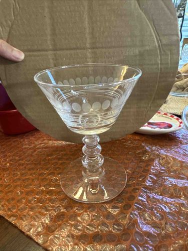 Vintage Art Deco Etched Glass Champagne/Tall Sherbet Coupe