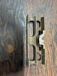 Ratcliff 1905 Cast Metal Component / Latch
