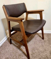 Mid-Century Modern Chair
