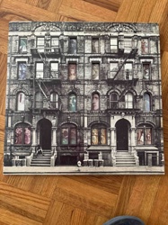 Led Zeppelin - Physical Graffiti (Album)