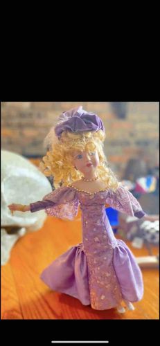 Musical Victorian Lady Porcelain Doll