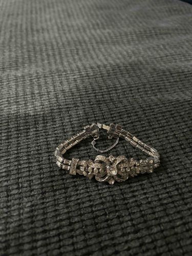 Vintage Rhinestone Ribbon Bow Link Bracelet