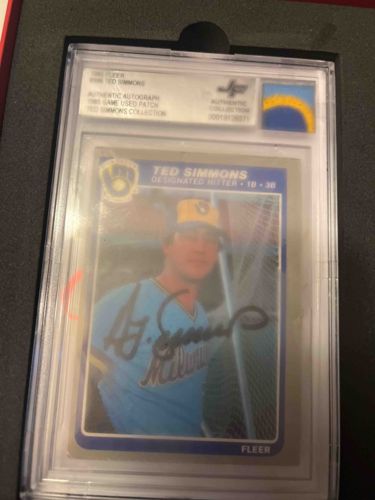 1983 Fleer Ted Simmons Signed Baseball Card with Game-Used Patch