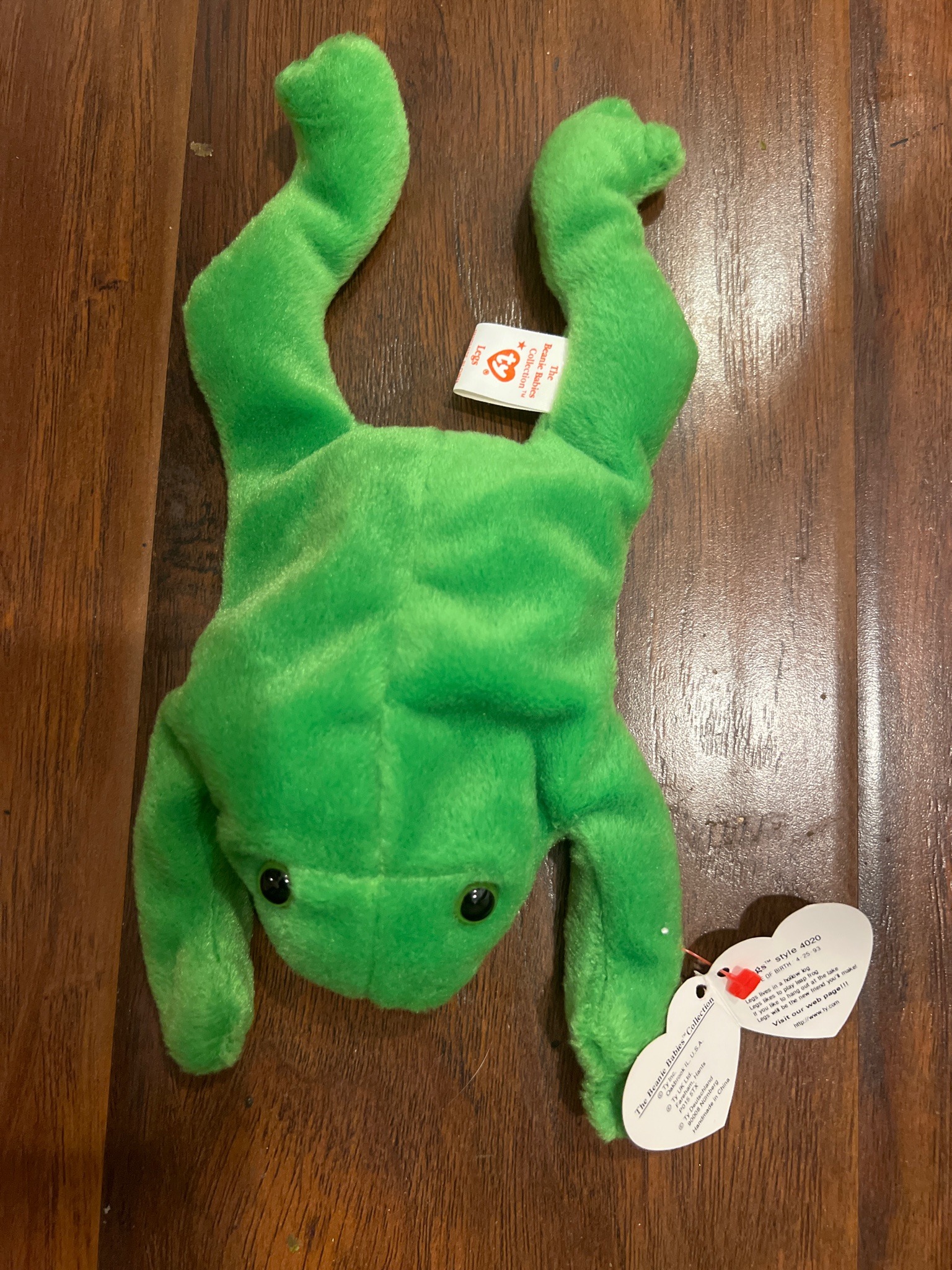 Submitted photo of Ty Beanie Baby 'Legs' the Frog (not authenticated)