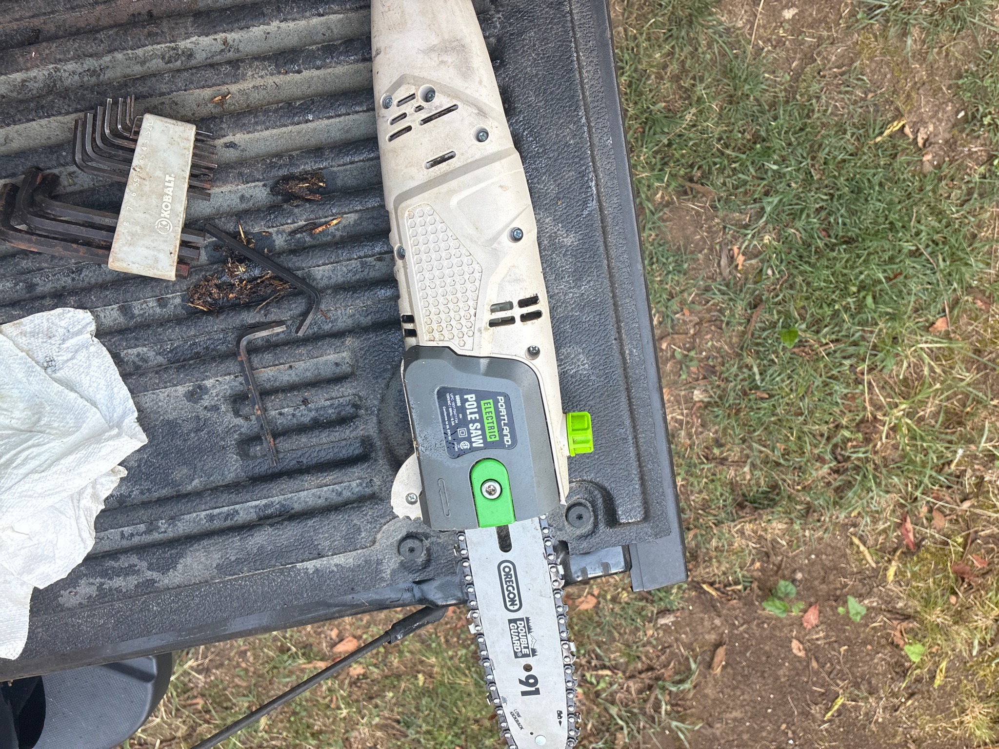 Submitted photo of Portland Electric Pole Saw (not authenticated)