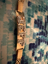 Gold-Tone Bracelet with "GUCCI" Pavé-Set Logo