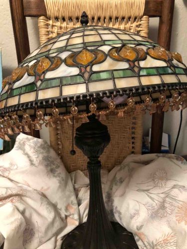 Tiffany-Style Stained Glass Table Lamp with Floral Motif and Beaded Fringe