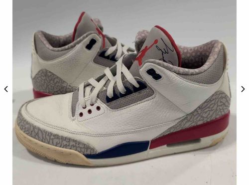 Air Jordan 3 Retro 'True Blue' Sneakers