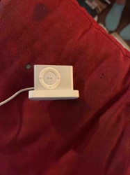 Apple iPod Shuffle (1st Generation) and Dock