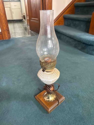 Vintage Converted Oil Lamp / Kerosene Lamp