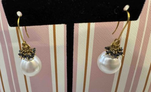 Handmade South Sea Pearl and Black Diamond Bead Earrings