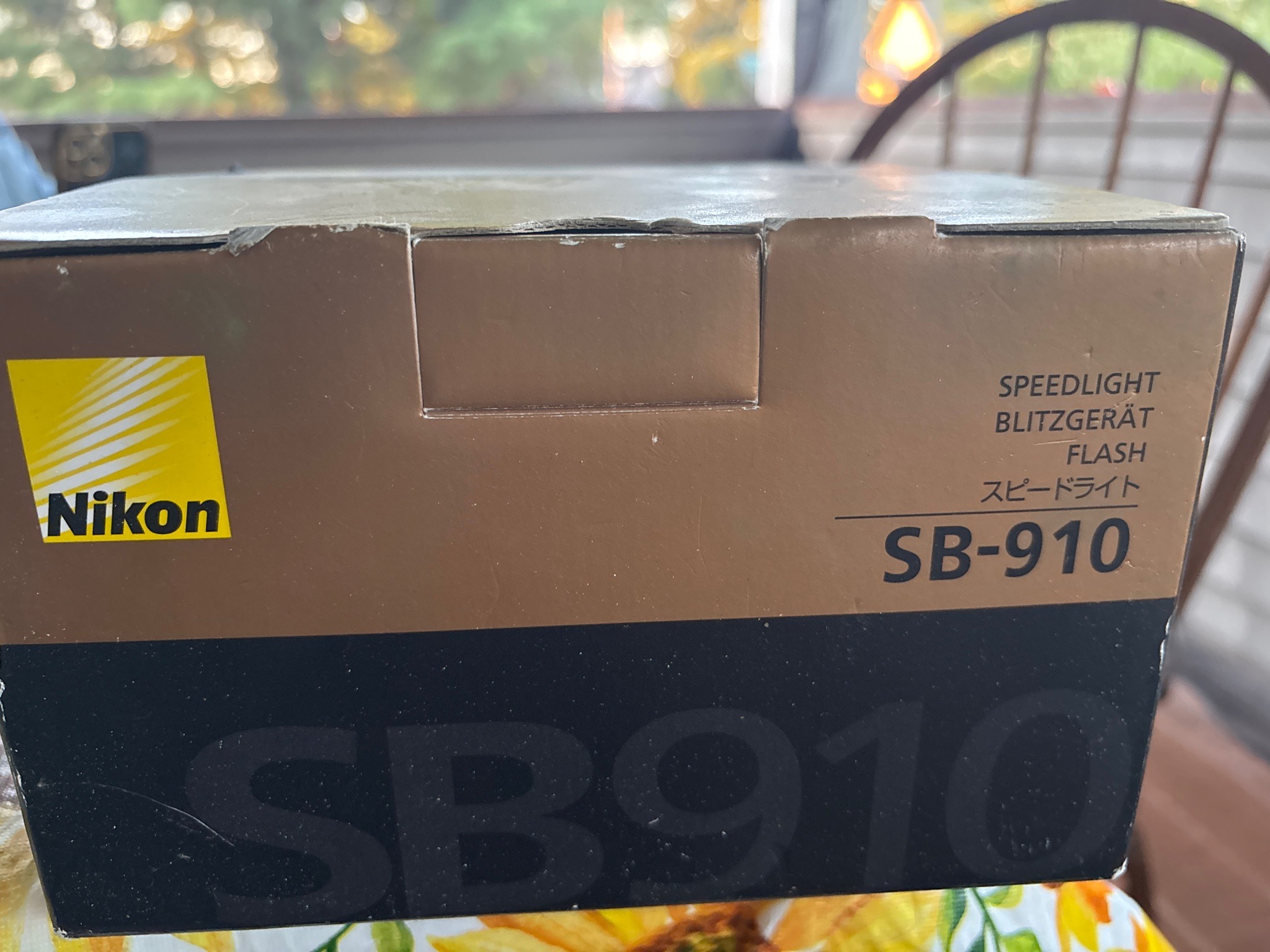 Submitted photo of Nikon Speedlight SB-910 Box (unauthenticated)