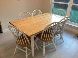 KLI Logatec 1992 Seven-Piece Dinette Set (Farmhouse Style Table and Windsor Chairs)