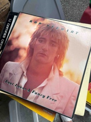Foot Loose & Fancy Free by Rod Stewart (Vinyl Record Album)