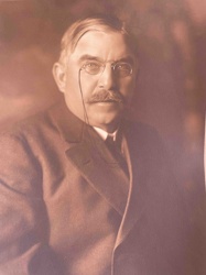Portrait Photograph of a Gentleman with Pince-Nez Glasses