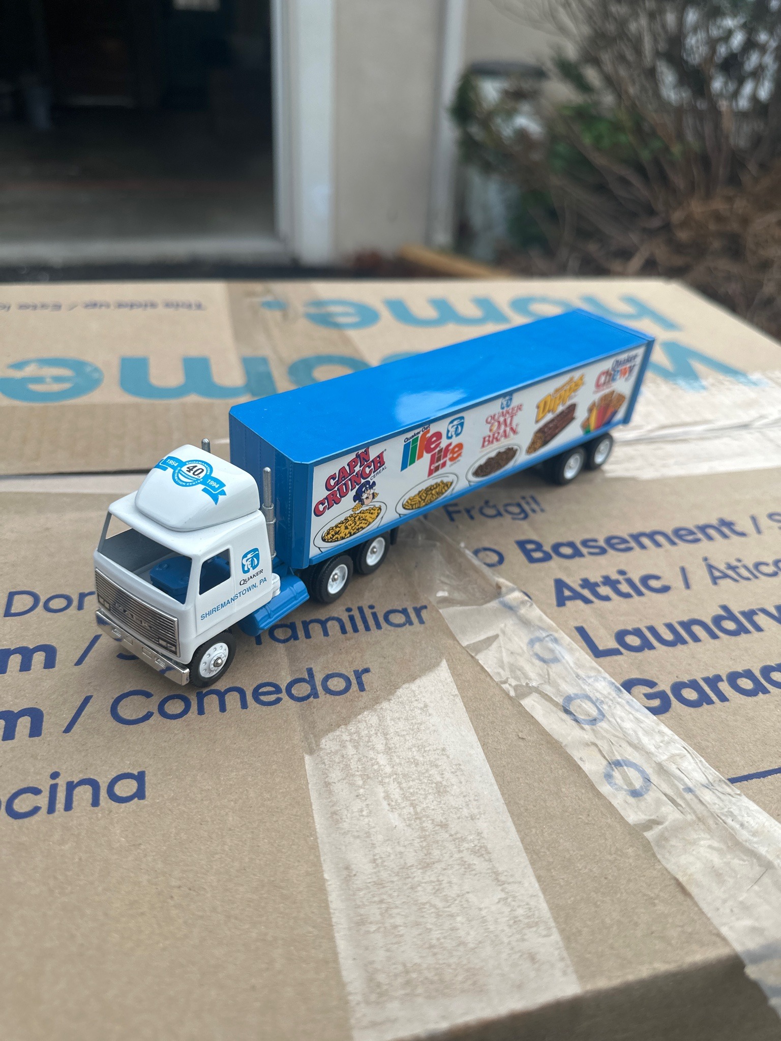 Submitted photo of Quaker Oats Promotional Toy Semi Truck (not authenticated)