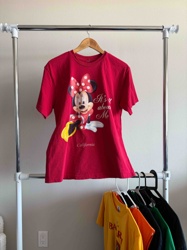 Disney Minnie Mouse 'It's About Me California' Red T-Shirt