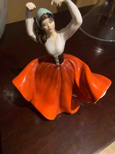 Royal Doulton Half-Doll Figurine 'The Dancer'