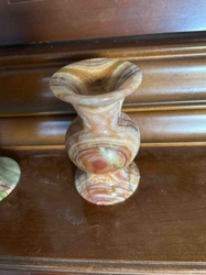 Polished Onyx Miniature Vase