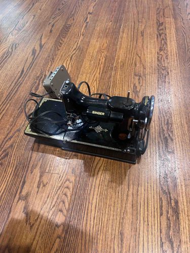 Vintage Singer Sewing Machine