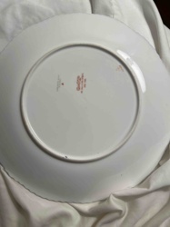 Goldcrest Fine China Plate (Verso)