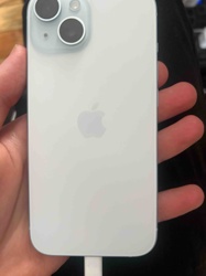 Apple iPhone 15 128GB (Unlocked)