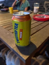 Twisted Tea Peach Hard Iced Tea Can