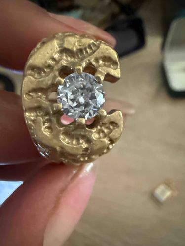 Vintage Gold Matte Nugget Ring with Center Stone