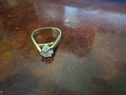 Gold Solitaire Diamond Ring