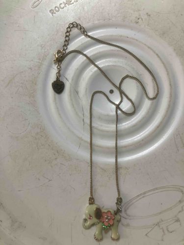 Elephant Pendant Necklace
