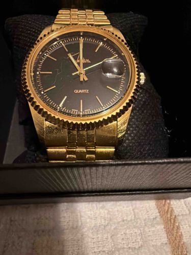 Gold-Tone Quartz Dress Watch with Fluted Bezel