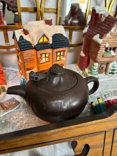 Zisha Clay Teapot with Dragon Motif