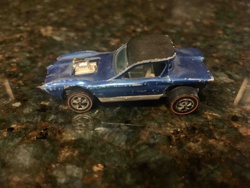 Hot Wheels Custom Corvette with Black Roof (Blue)