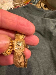 Merano Gold Tone Ladies' Wristwatch