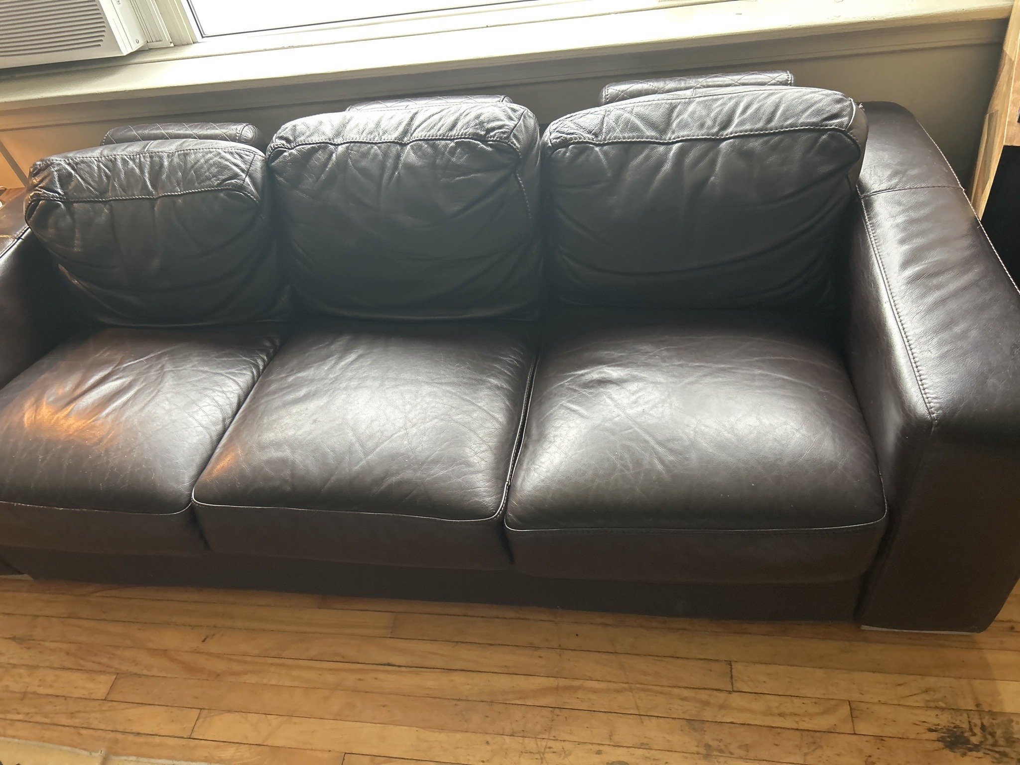 Submitted item photo