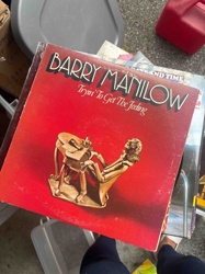 Barry Manilow - Tryin' To Get The Feeling (Vinyl LP Album Cover)