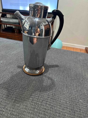 Vintage Art Deco Cocktail Shaker