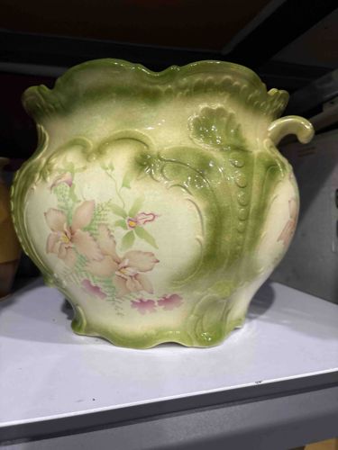 Victorian Era Majolica Style Ceramic Jardinière