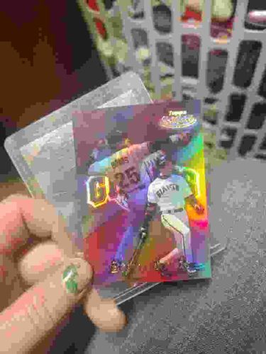 1999 Topps Gold Label Barry Bonds #99 Baseball Card