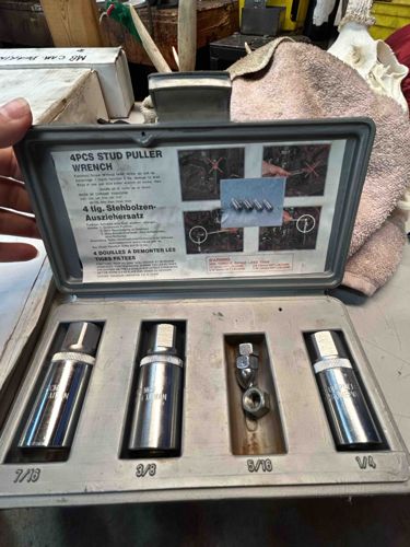 4-Piece Stud Puller Wrench Set