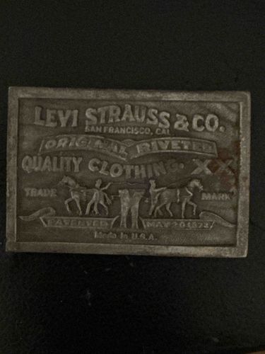 Levi Strauss & Co. 'Two Horse' Belt Buckle
