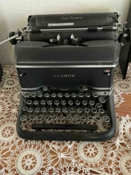 LC Smith Silent Secretarial Typewriter
