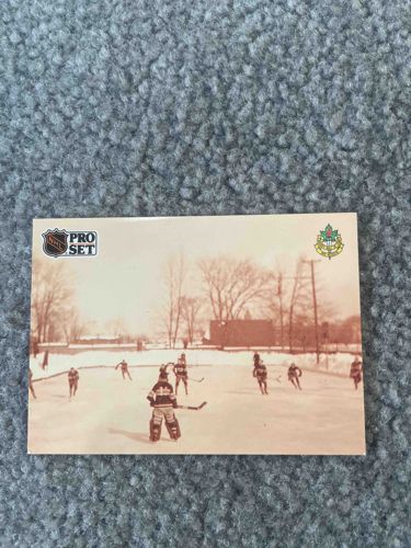 Pro Set NHL Hockey Card featuring Vintage Outdoor Hockey Scene