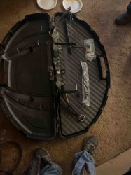 Compound Bow in Hard Case with Accessories