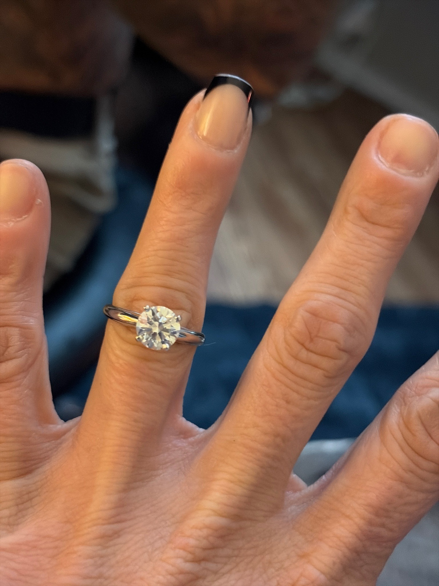 Submitted photo of Solitaire diamond ring (not authenticated)