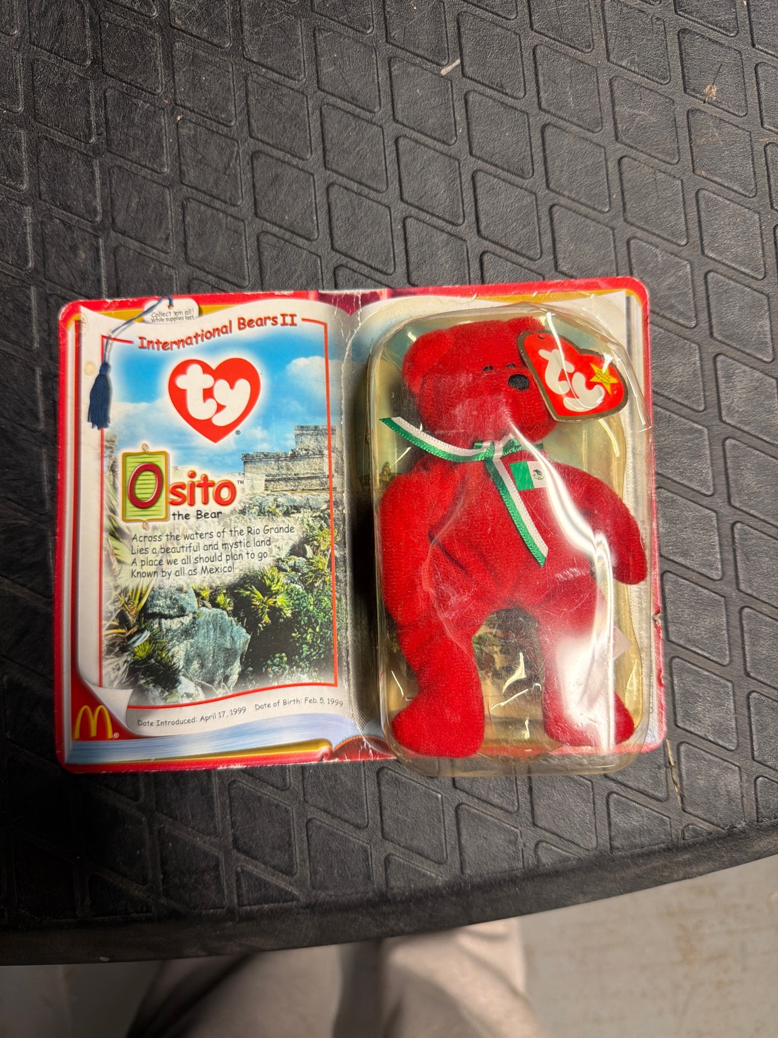 Submitted photo of Ty Teenie Beanie Baby Osito (not authenticated)