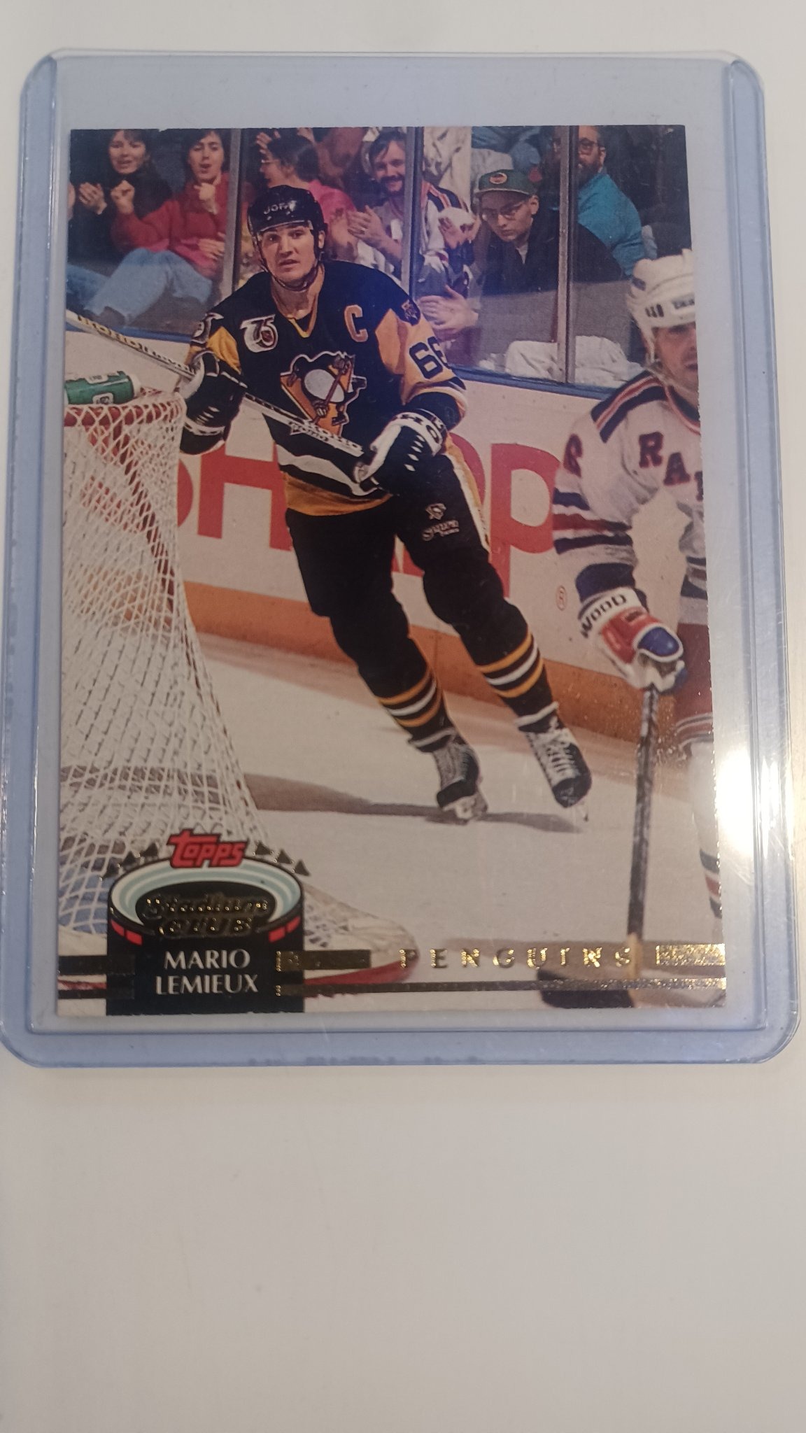 Submitted photo of Topps Stadium Club Mario Lemieux Trading Card (not authenticated)